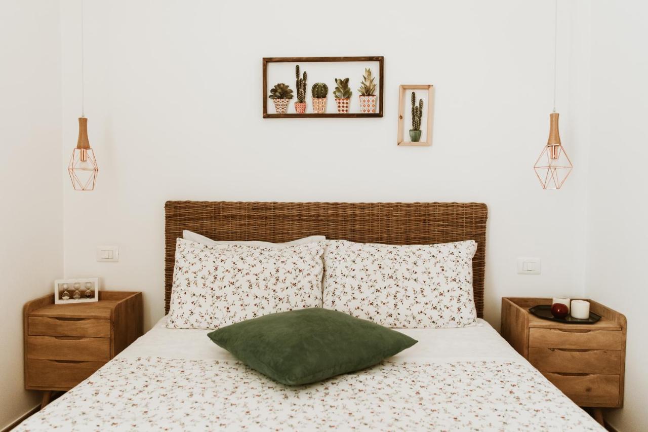 Casa Romito Bed and Breakfast Trani Exteriör bild