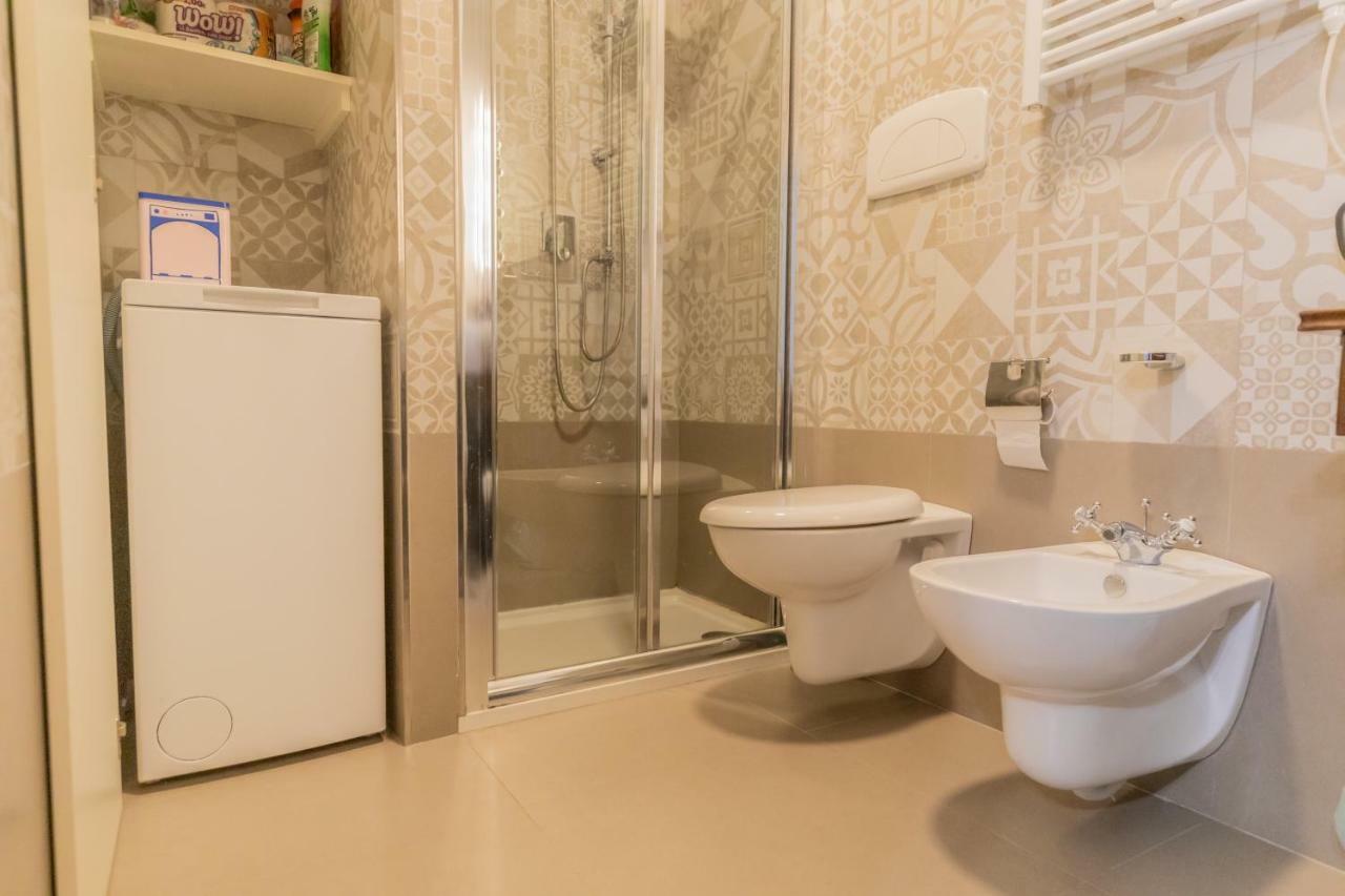 Casa Romito Bed and Breakfast Trani Exteriör bild